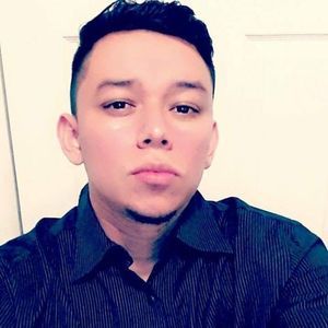 Meet your Posher, González